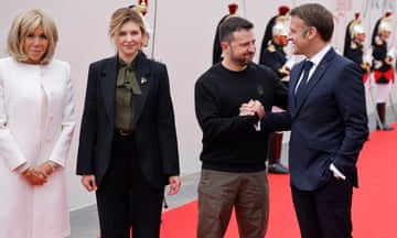 French president's wife Brigitte Macron and  Emmanuel Macron greet Ukraine's president Volodymyr Zelenskiy and his wife Olena Zelenska.