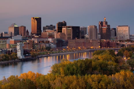 A city skyline on the Mississippi River.