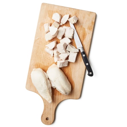 02a Felicity Cloake’s chicken a la king May 6 018 f Cut the cooked chicken into bite-sized chunks.