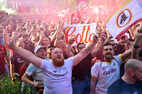 Roma fans make their way to the Puskás Arena ahgead of tonight’s final.