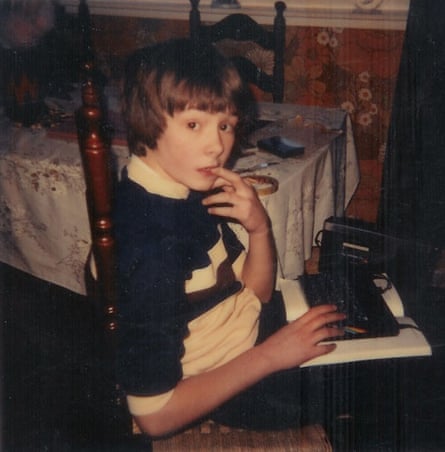 A young Dominik Diamond plays on his mum’s ZX Spectrum.
