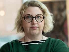 هالي موريس كافيرو