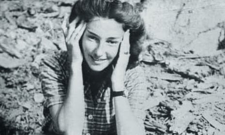 Krystyna Skarbek in France, August 1944