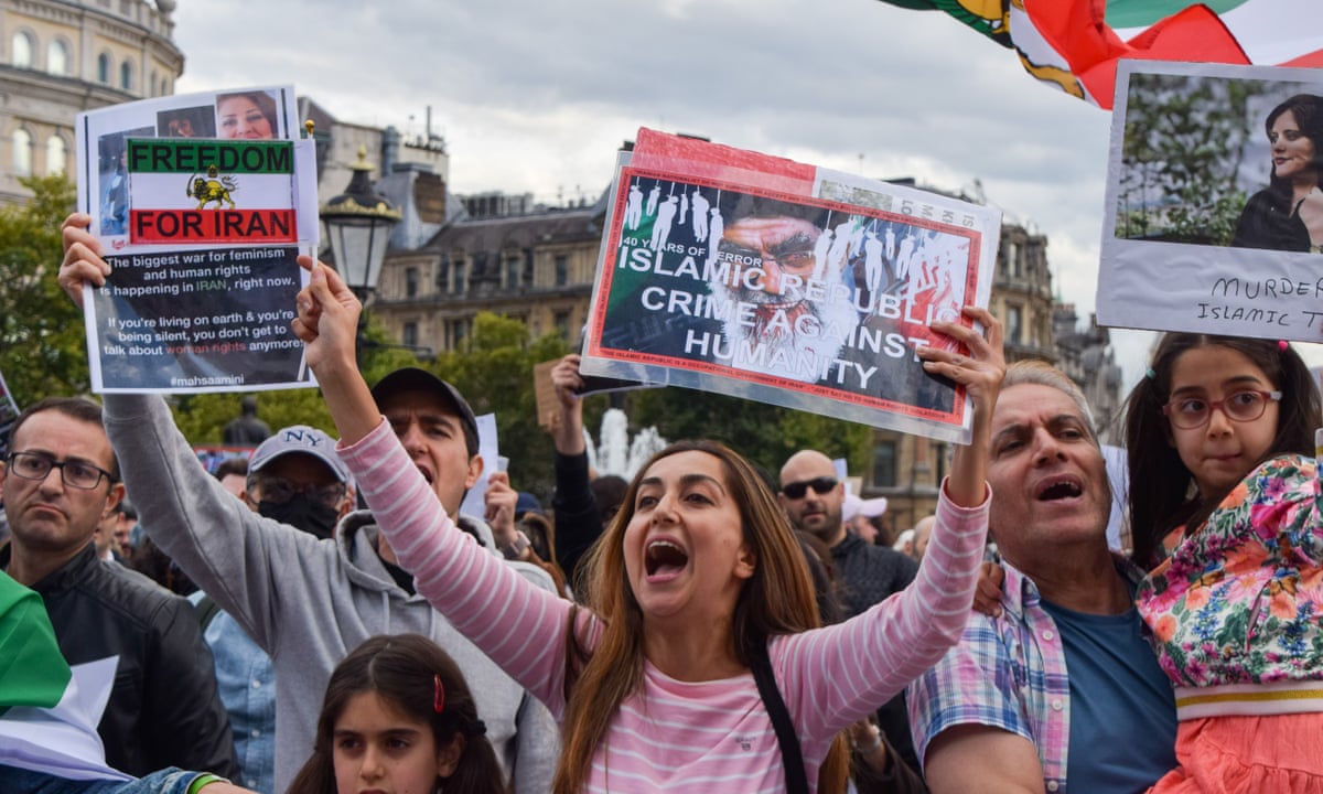 Twelve arrested at London protests after death of Mahsa Amini in Iran | UK news | The Guardian