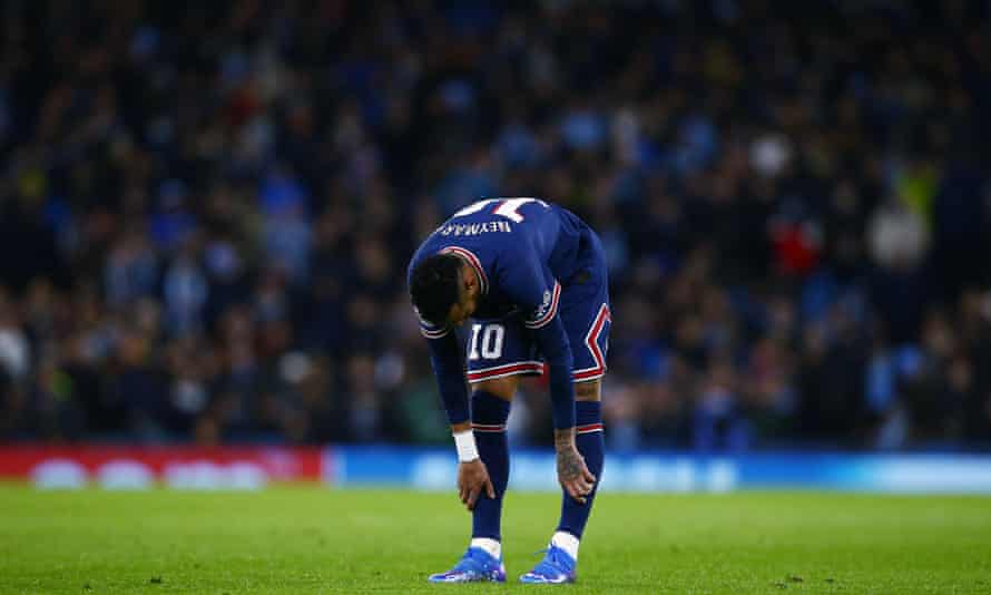 A downhearted Neymar after PSG’s defeat at Manchester City.