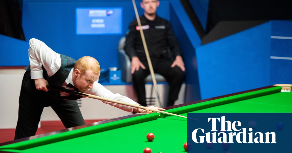 Anthony McGill makes strong start in semi-final against Kyren Wilson