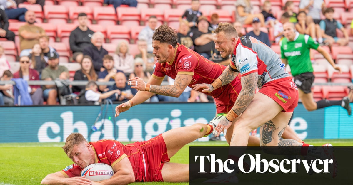 Adam Keighran on song as Catalans Dragons battle to victory at Leigh