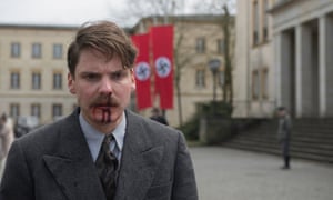 Dogged ... Daniel Brühl in Alone in Berlin