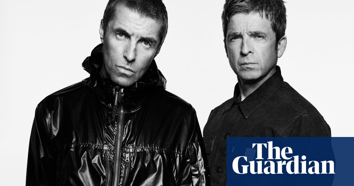 Oasis fans express frustration at ballot for front-standing tickets at Manchester shows