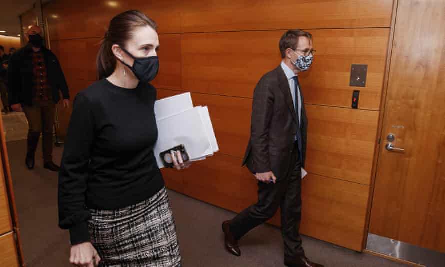Jacinda Ardern with New Zealand director general of health Dr Ashley Bloomfield