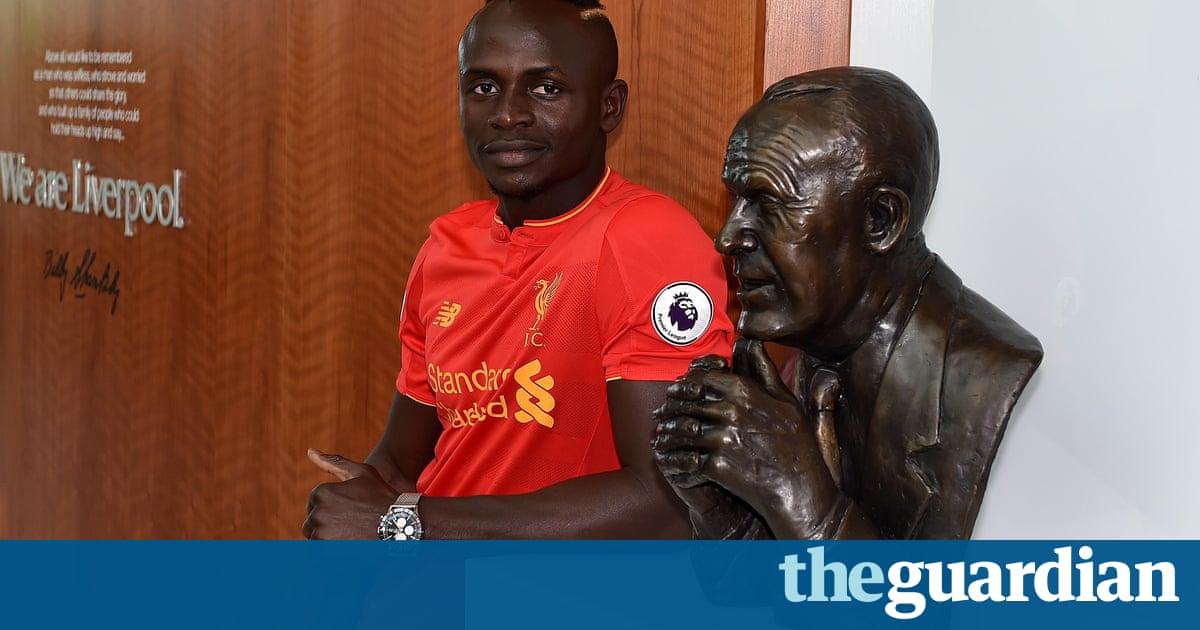 Sadio Mane Worth : Sadio Mane bio: wife, family, childhood, salary, net worth - We link to