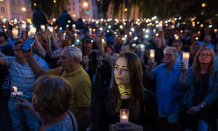 A vigil in front of the Polish Supreme Court protests a new bill to change the judicial system.