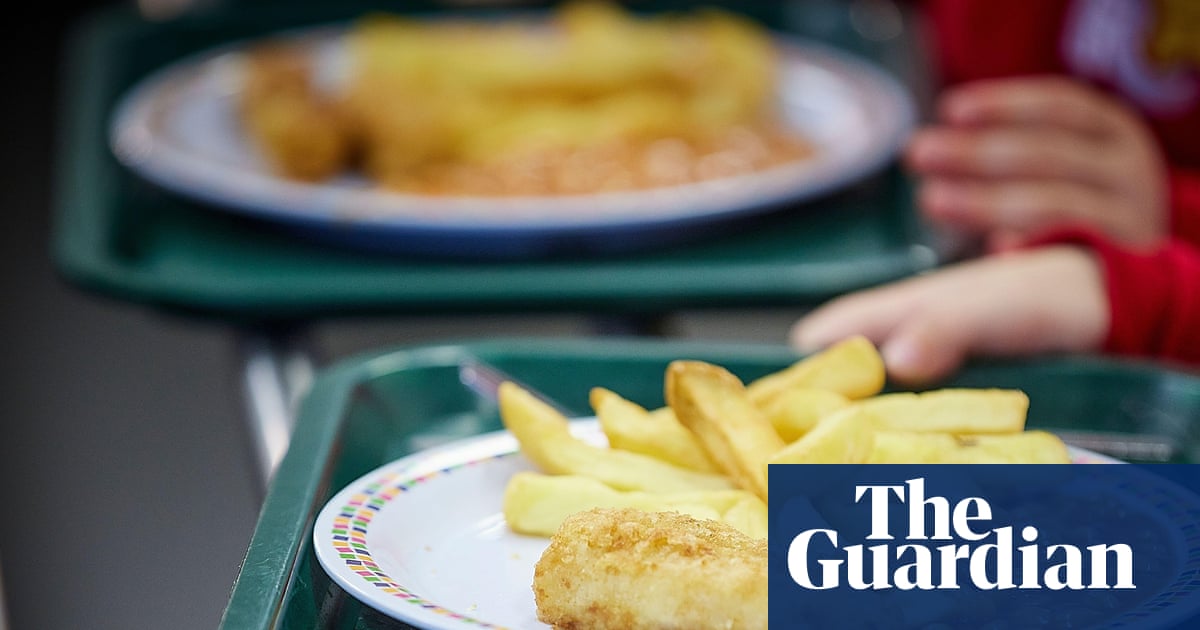 Most English secondary schools are breaking healthy food rules, finds report