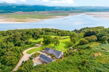 Glygyrog Wen, Aberdyfi, Gwynedd. Impressive aerial view of the stone buildings of Glygyrog Wen and beyond to an estuary