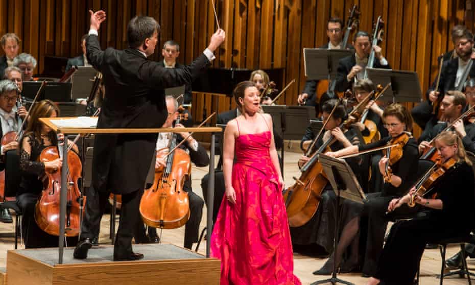 Alan Gilbert conducts the New York Philharmonic and soprano Christina Landshamer at the Barbican, London.