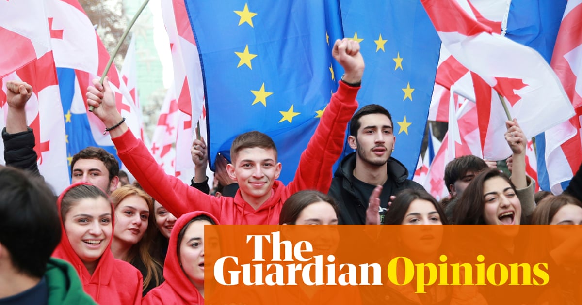 Натали ТочиОт Украйна до климата и войната в Газа Европа