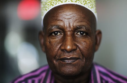 Mohamoud Saed, who was a doctor in Somalia before he fled the nation’s civil war, anxiously awaits the arrival of his wife and eight children while struggling with kidney issues.