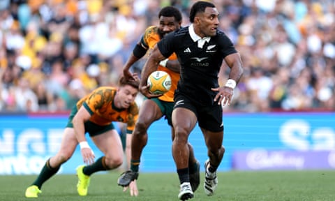 Sevu Reece of the All Blacks makes a break