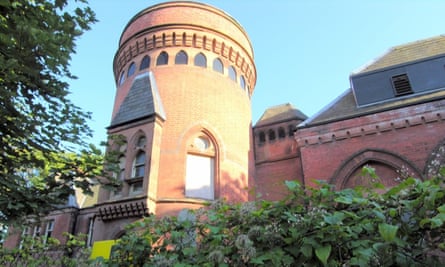 Ladywell Baths in Lewisham opened in 1884 with an 82-metre-deep well to avoid water rates.
