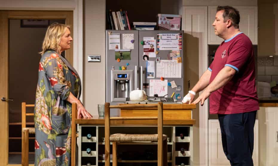‘The weight and glue of a shared history’: Claire Rushbrook and Daniel Ryan in Middle at the National Theatre