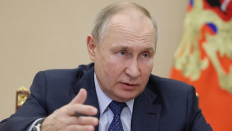 'It's a long process': Putin discusses escalation in Ukraine – video