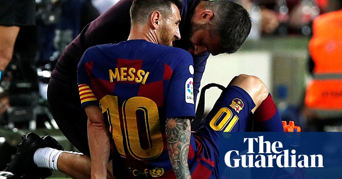 Barcelona’s return to winning ways marred by Lionel Messi injury worry