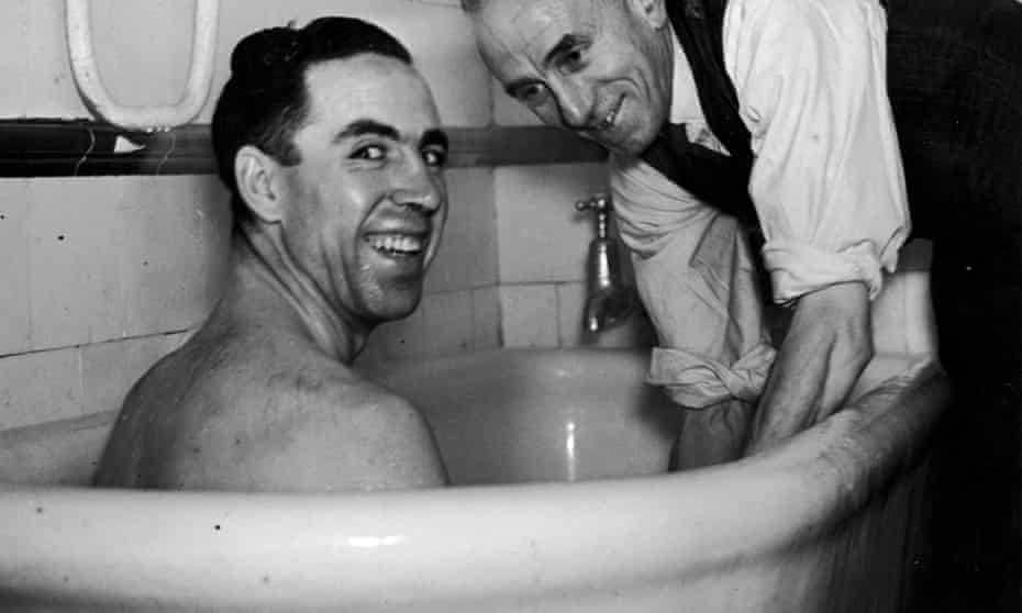 More Than Half Of British Homes Don T, What Were Bathtubs Made Of In 1950