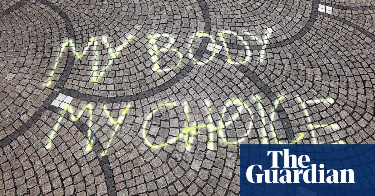 End all legal barriers to abortion, say leading European politicians