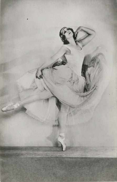 Tamara Karsavina dancing in Paris in 1926.