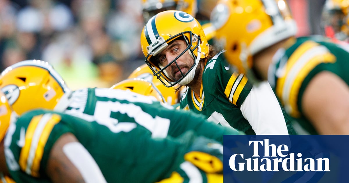 Aaron Rodgers returns after Covid layoff as Packers beat Seahawks