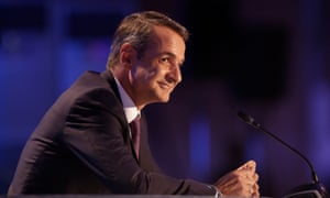 Greek PM announces fast-track reforms and red tape cuts 3081