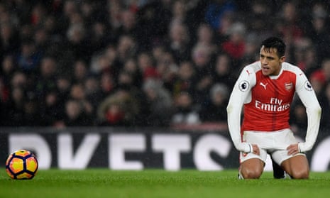 Arsenal’s Alexis Sánchez feels the pain of Arsenal’s defeat to Watford on Tuesday that leaves them nine points behind Saturday’s opponents, Chelsea.