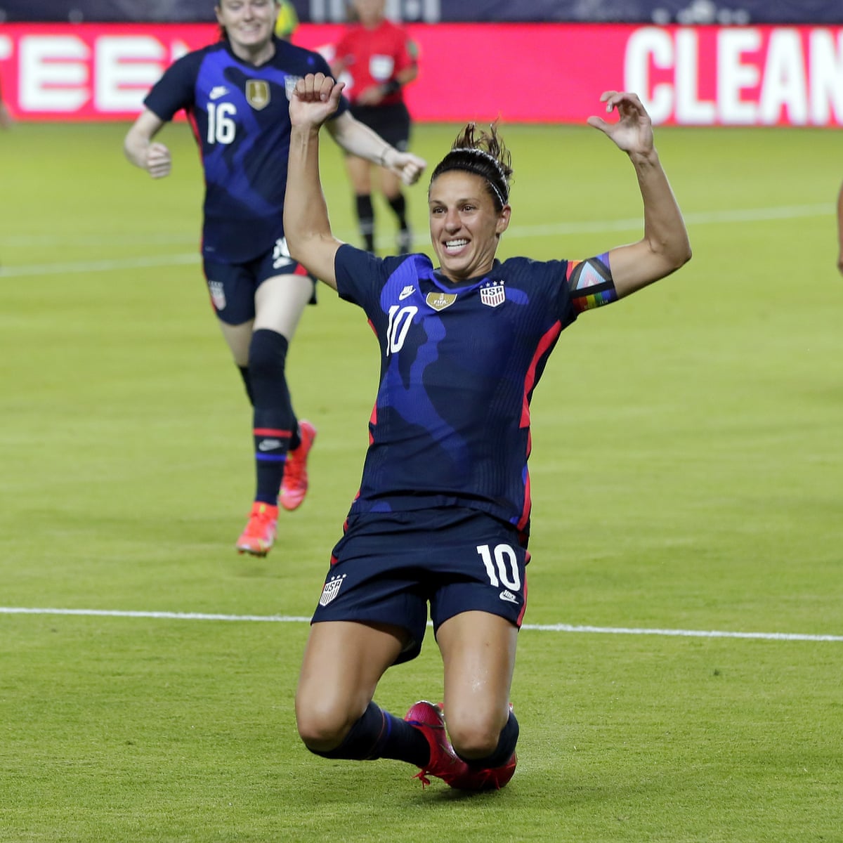 Carli Lloyd Scores After 24 Seconds As Uswnt Ease Past Jamaica Usa Women S Football Team The Guardian Carli Lloyd Scores After 24 Seconds As Uswnt Ease Past Jamaica Usa Women S Football Team The Guardian