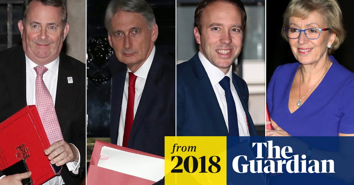 Brexit: May tells her cabinet, this is the deal – now back me
