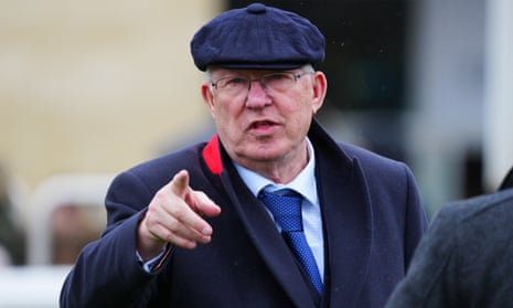 Sir Alex Ferguson in the parade ring ahead of the opening race. He is a part-owner of Hermes Allen .