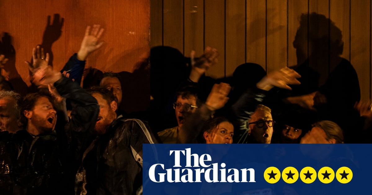 Peter Grimes review – beauty and terror in Warner’s topical staging