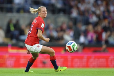 Lisa Naalsund arrives from Manchester United to bring much-needed WSL experience to Birmingham