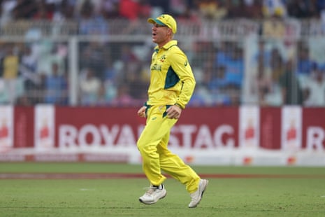 David Warner takes the catch