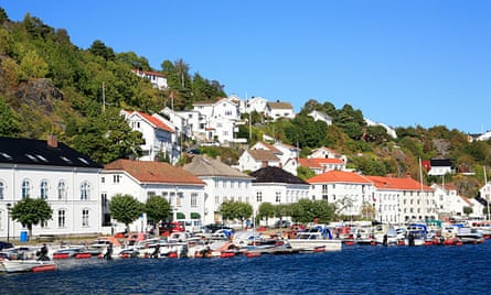 Watefront view of the town of Risør