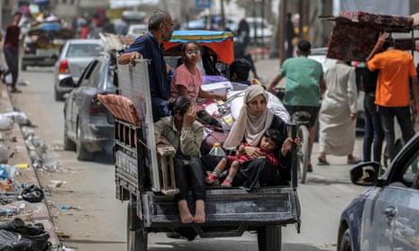 Palestinians warn 'no space' in camps as Israel orders people in Rafah to evacuate – video