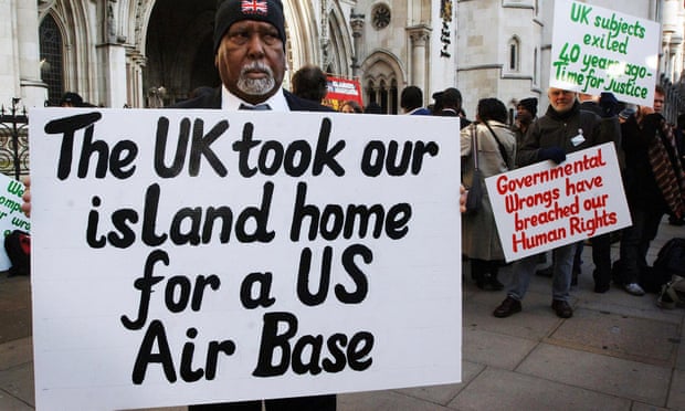 Chagos Islanders outside the high court in London in 2007.