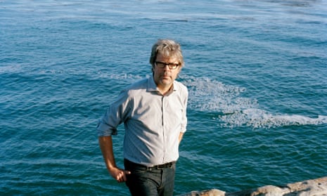 ‘In this interview, Jonathan Franzen speaks with more warmth and familiarity about birds than he does about black people.’ 