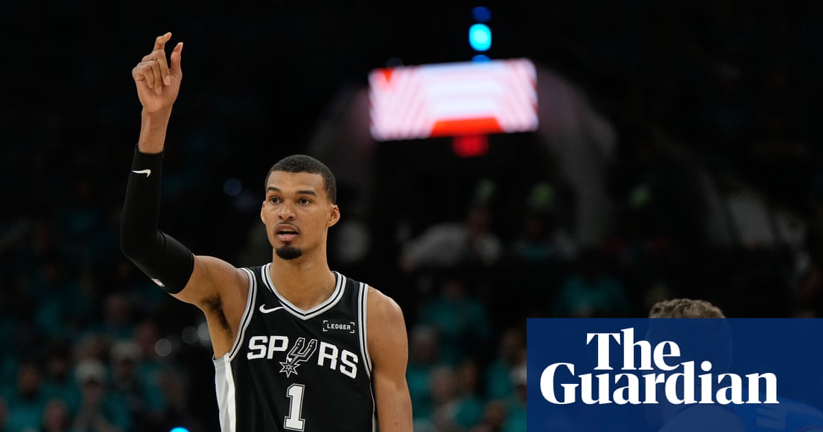 Thunder Clappin' Back: Spurs in Trouble After OKC Takes the Lead