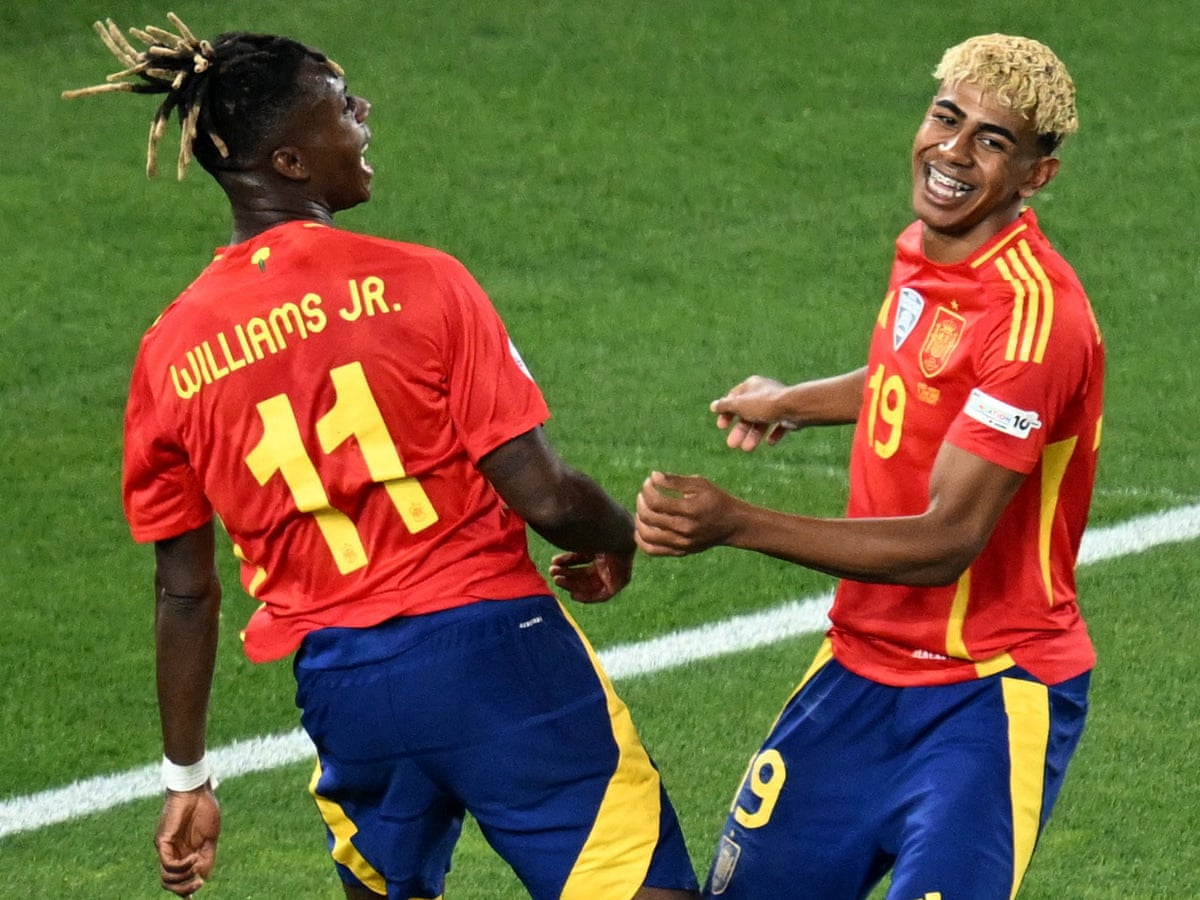 Lamine Yamal dazzles as Spain win goal-fest with France to set up Portugal final | Nations League | The Guardian