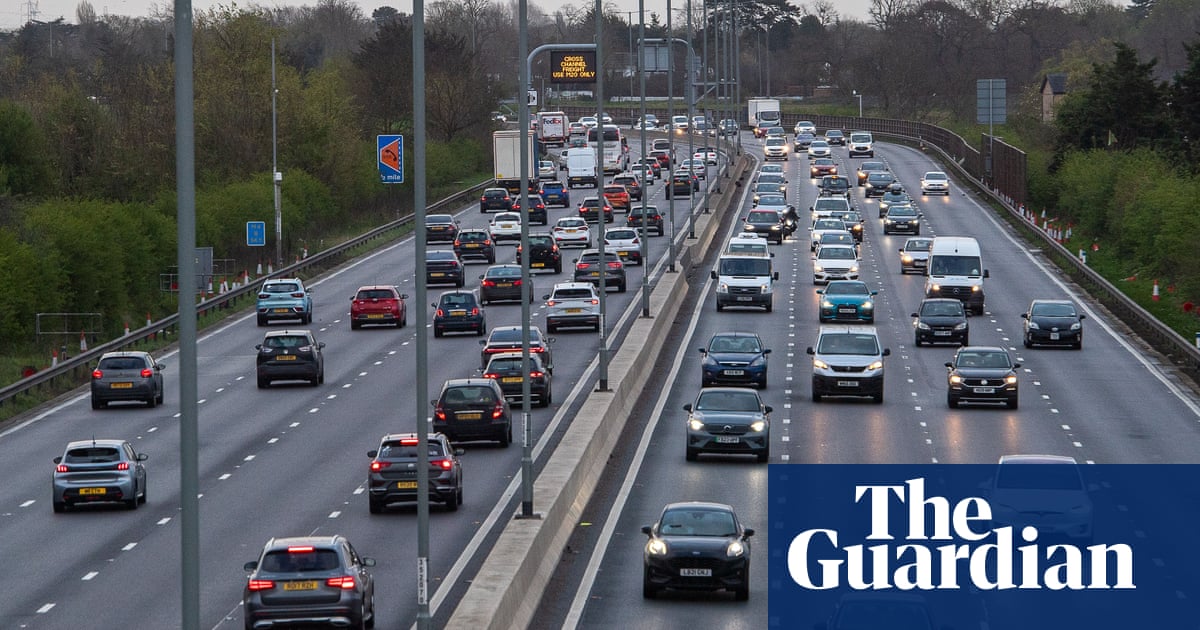 The Guardian view on smart motorways: not so clever without a hard shoulder | Editorial
