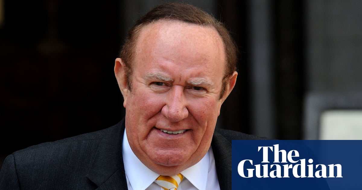 Andrew Neil to host Sunday night political show on Channel 4