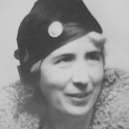 Compositeur français Charlotte Sohy (1887-1955) âgé de 40 ans.