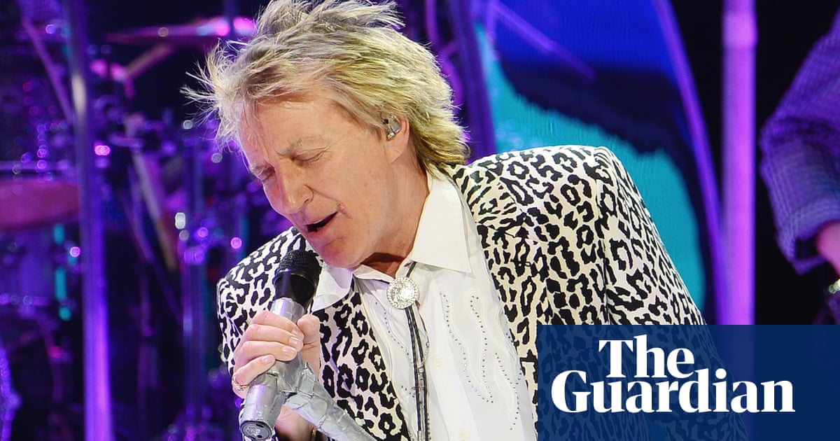 Rod Stewart to play Glastonbury 2025 legends slot: 'I'm more than able to pleasure and titillate'
