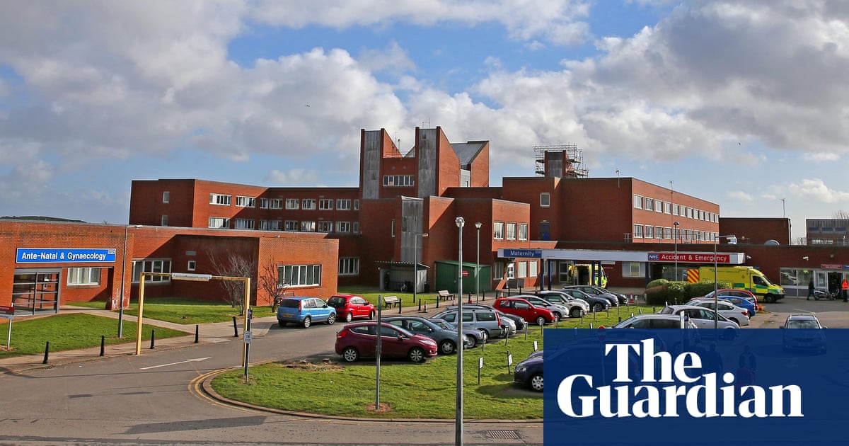 Two more NHS trusts declare critical incidents over staff Covid absences