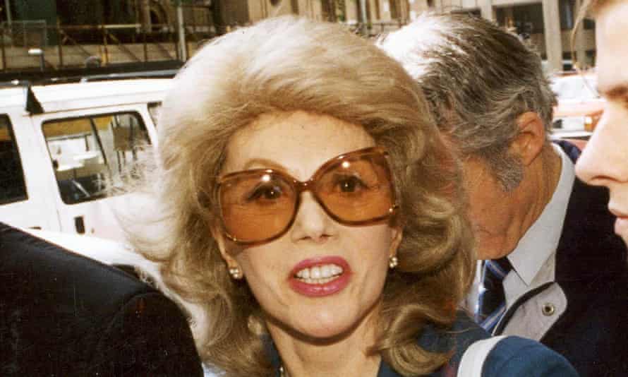 'She had eyes that looked through your soul': Anne Hamilton-Byrne, age 72, arrives at County Court, Melbourne, November 1993.